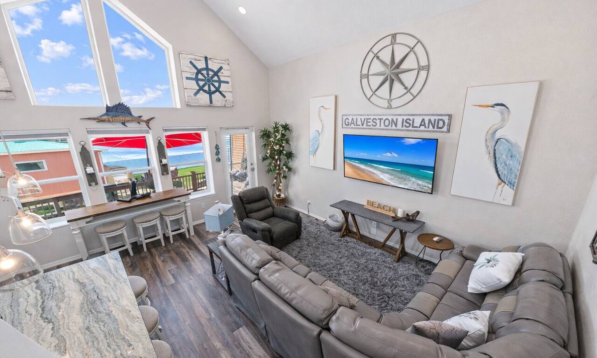 Terramar Beach House | Cozy 3BR Retreat Near Beach | Sleeps 7 | Deck + Fire Pit
