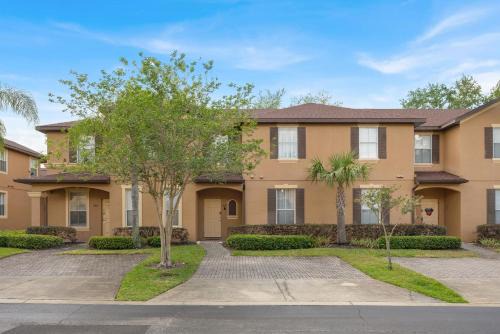 Regal Palms House | Disney-Area 4BR Townhome | Resort Amenities
