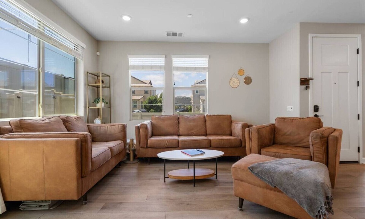 Country Club House | Family home with Private Gym