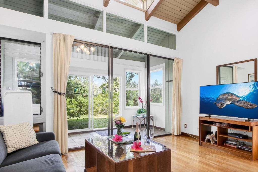 Kahuku Apartment | Kuilima Estates Golf View 2 BR Sleeps 6 Great for Families Complimentary Car with 6 Nights KUL-E113 by KBM
