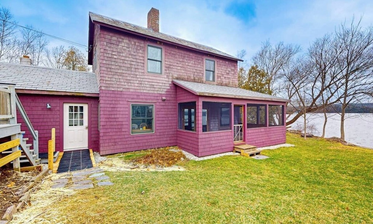 Bomoseen House | Lakeside house, waterfront views, kayak launch, wrap-around porch, w/d, wifi