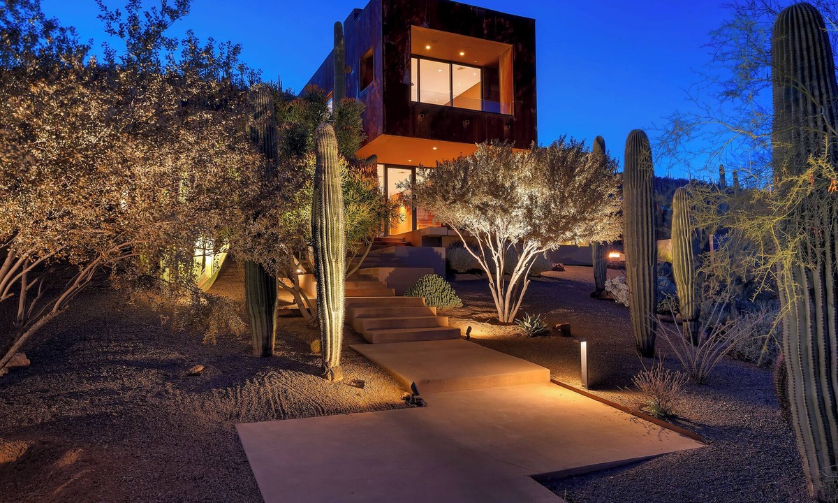 Cortaro House | Luxe Tucson 3-Acre Secluded Modern Retreat with Pool + Spa