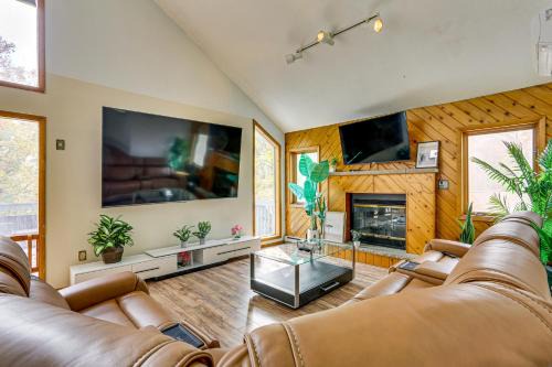Bushkill House | Luxury Home w/Game Room, 4 Mi to Bushkill Falls!