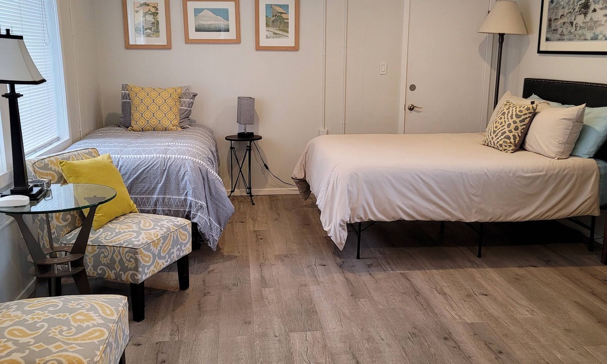 Mendocino Apartment | Mendocino Garden Studio #5, Full kitchen