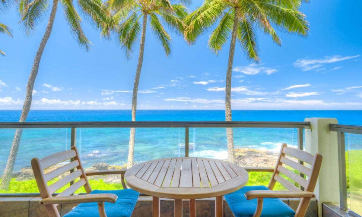 Poipu Condo | Modern Retreat W/Kitchen and Lanai–Poipu Shores