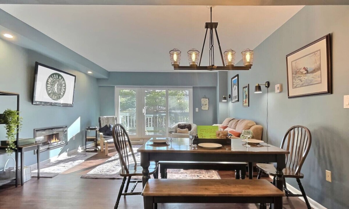 Killington Apartment | Moose Tracks Lodge - Pool, Hot Tub, Golf, Sauna