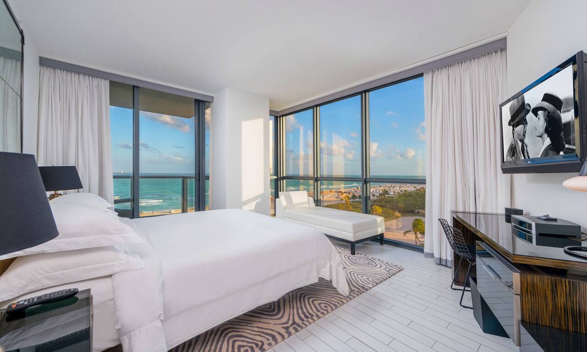 City Center Condo | Oceanfront Private Condo at W South Beach -3B828