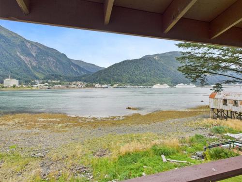West Juneau House | Oceanfront w Incredible Views