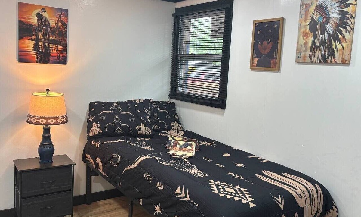 Chattanooga Apartment | Pocahontas bedroom in two bedroom, 1 bath unit