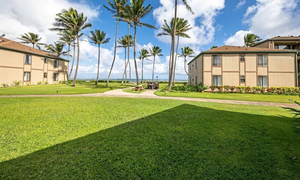 Kapaa Condo | Relaxing Ocean View Condo| Pono Kai Resort | E102