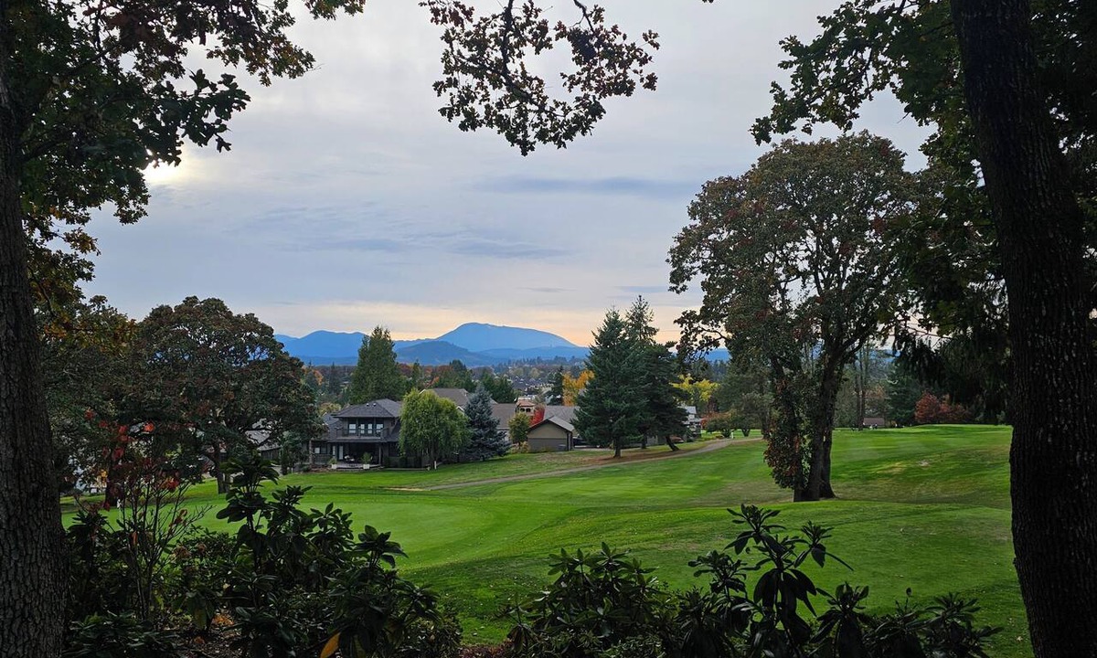 Corvallis Resort | RESORT LIKE STAY AT PRIVATE GOLF CLUB