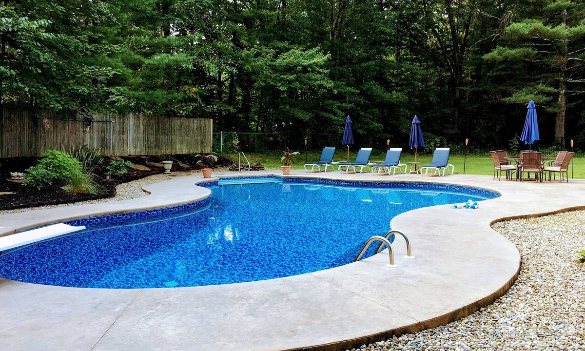 Ballston Spa House | Spacious Saratoga Farmhouse with Saltwater Pool, near the Track and Lake