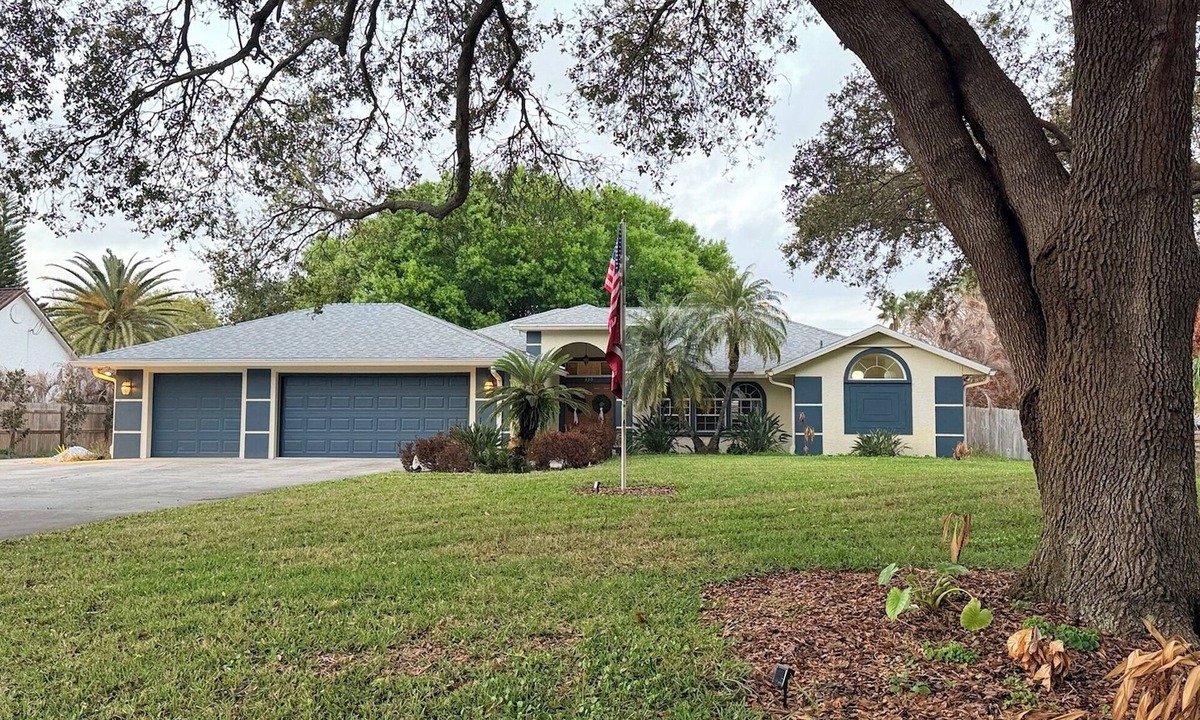 Merritt Island House | Waterfront Merritt Island Villa: KSC-Beach-Port!