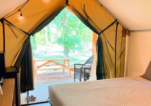# 7 Son's River Ranch - Glamping Cabin w/2 Queen Beds