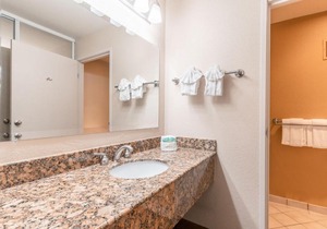 Governors Inn Hotel