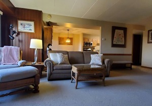 Seven Springs Mtn. Villas Condo - Ski, Golf, Hike, Sporting Clays, & Relaxation!