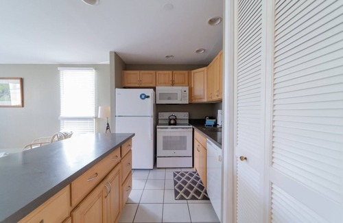 Kahuku Condo | Turtle Bay Lilikoi*ta-009966796801 1 Bedroom Condo by RedAwning