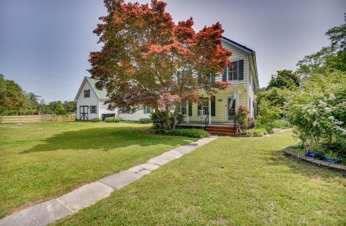 Mathews House | 15 Mi to Gloucester: Waterfront Mathews Home!