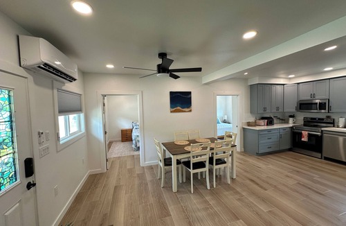 Punaluu House | 2-bedroom 1-Bath with AC