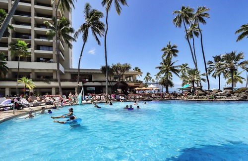 Waikiki Resort | 2 bedroom Ocean View Lagoon Tower by Hilton Grand Vacations