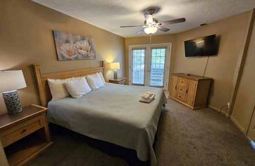 Chalet Village House | 21A Edelweiss