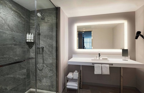 Las Vegas Hotel | AC Hotel by Marriott Las Vegas Symphony Park