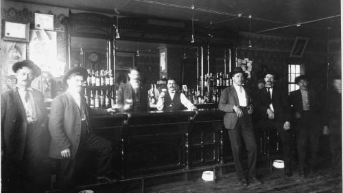 Downtown Juneau Hotel | Alaskan Hotel and Bar