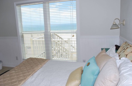 Surf Side Shores House | As seen on HGTV's My Lottery Dream Home! Gulf front home 3BR/3BA.