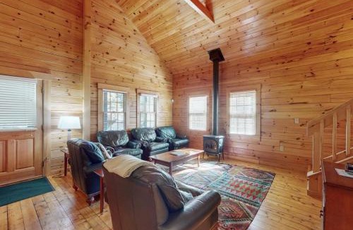 Northport House | Atlantic Highway Cabins
