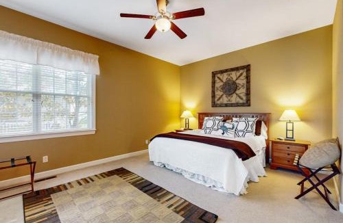 The Commons House | Bayside Resort - 36493 Wild Rose Cir