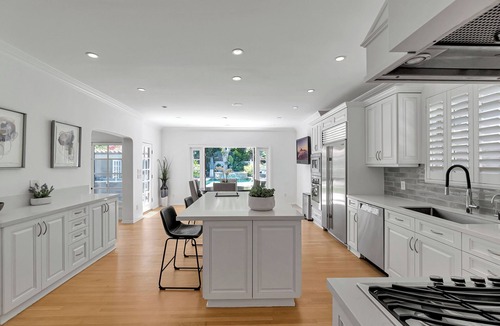 Hollywood House | Beautiful Modern Spanish/Mediterranean Spaulding Square Hollywood Home