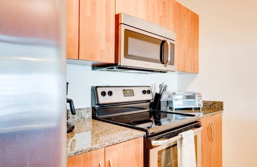 Brickell Condo | Beautiful New 1BR Brickell Suite-Parking-Sleeps 4!