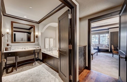 Avon Resort | Beaver Creek Luxury 2BR, 2Bath ski-in & ski-out suite inside the Ritz-Carlton