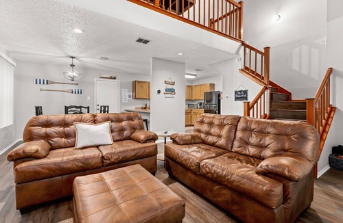 Canyon Lake Cottage | Blue Door Cottage Family Game Room - Family Friendly!