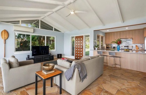 Napili House | Breathtaking Oceanfront Home Bungalow with Stunning Full 280 Degree Ocean Views