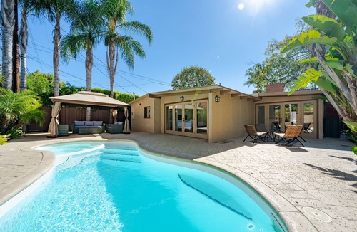 Los Angeles House | Brentwood Pool/Spa Home Close to Everything!