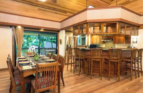 Kilauea House | Bring the Whole Ohana Steps from Anini Beach