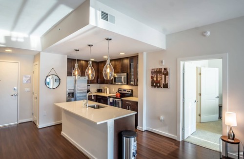 Lenox Apartment | Buckhead Fully Furnished Apartment by RedAwning