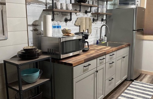 Funny River Apartment | Catch'em AK - Bears Den