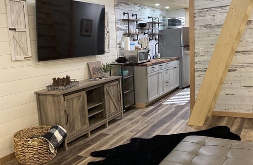 Funny River Apartment | Catch'em AK - Bears Den