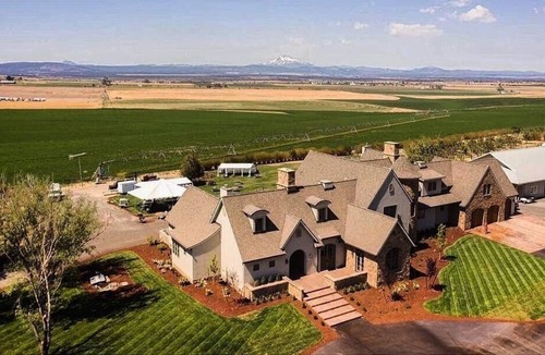 Crooked River Ranch House | Chateau De L'amour Is French 7800 sqft home with guest quarters on 130 acres.