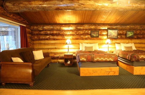 Fairbanks Hotel | Chena Hot Springs Resort