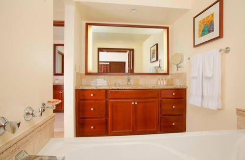 Ko Olina Resort | Christmas in Ko Olina 1Br Marriott Ko Olina Beach Club 12/22-12/29