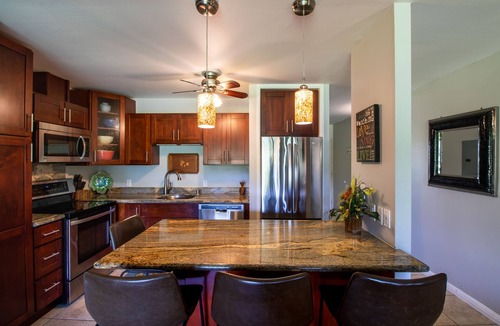 Kahuku Condo | Comfortable Condo on Turtle Bay Golf Course Sleeps 5