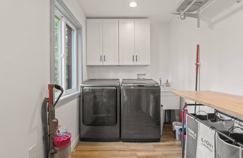 Deltana House | Comfortable Cottage with hot tub in Delta Junction, AK