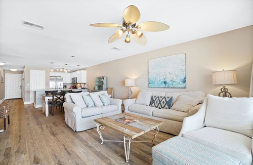 Crystal Beach Condo | Crystal Dunes 205 - Beachfront, Pool, Hot Tub, Destin, Family FAV!