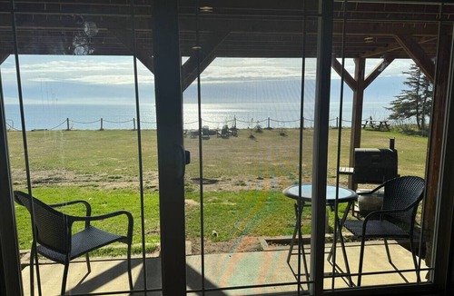 Salamatof House | Discover Kenai Base Camp