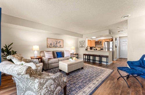 Eagle Villa | Downtown Eagle Haven