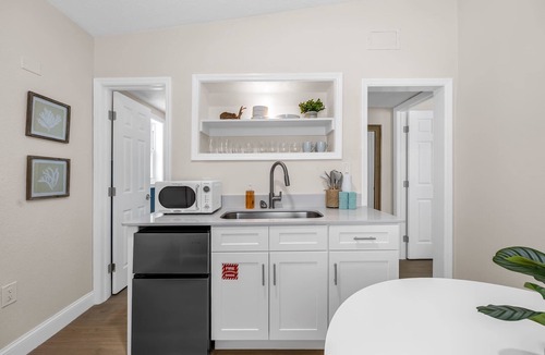 Parsuns To Cocoa Beach Apartment | Dune Drift Beachside Escape