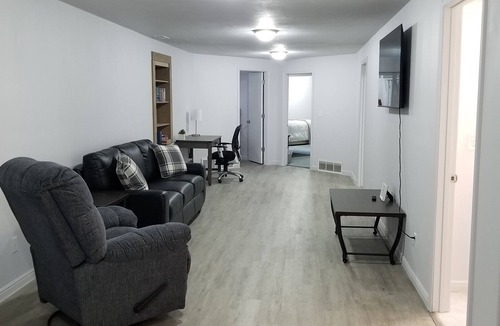 Lake Point House | Family-Friendly 4-Bed basement w/Lush Yard, Views & Parking